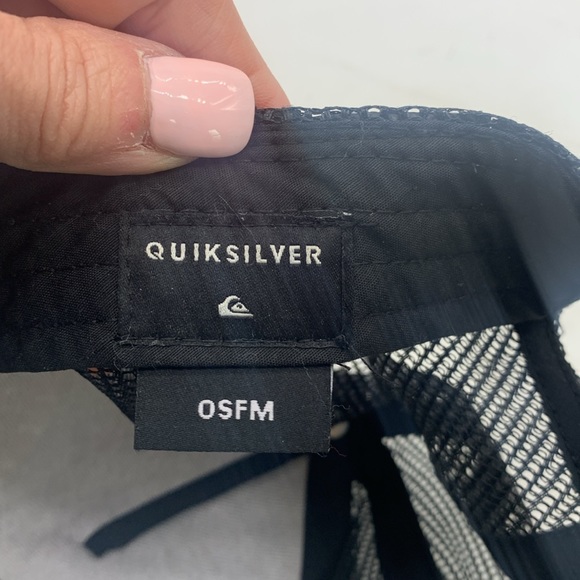 Quicksilver Mosaic Trucker Hat Adjustable HT5384F - Picture 8 of 9